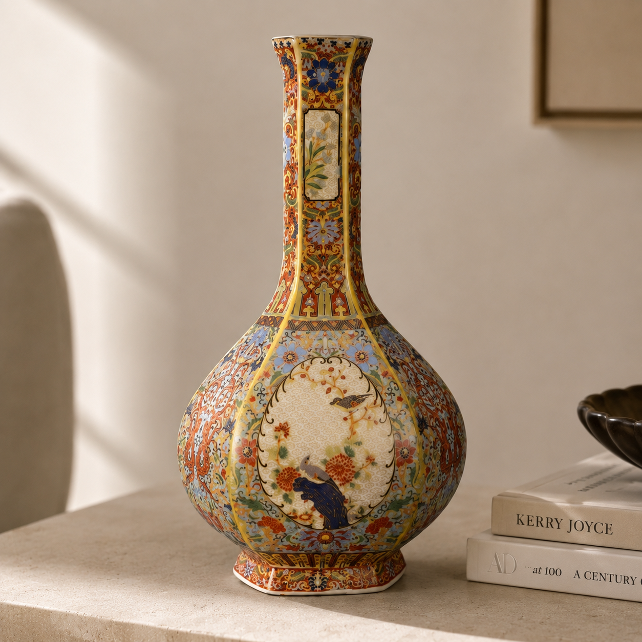 Antica Heritage Porcelain Vase